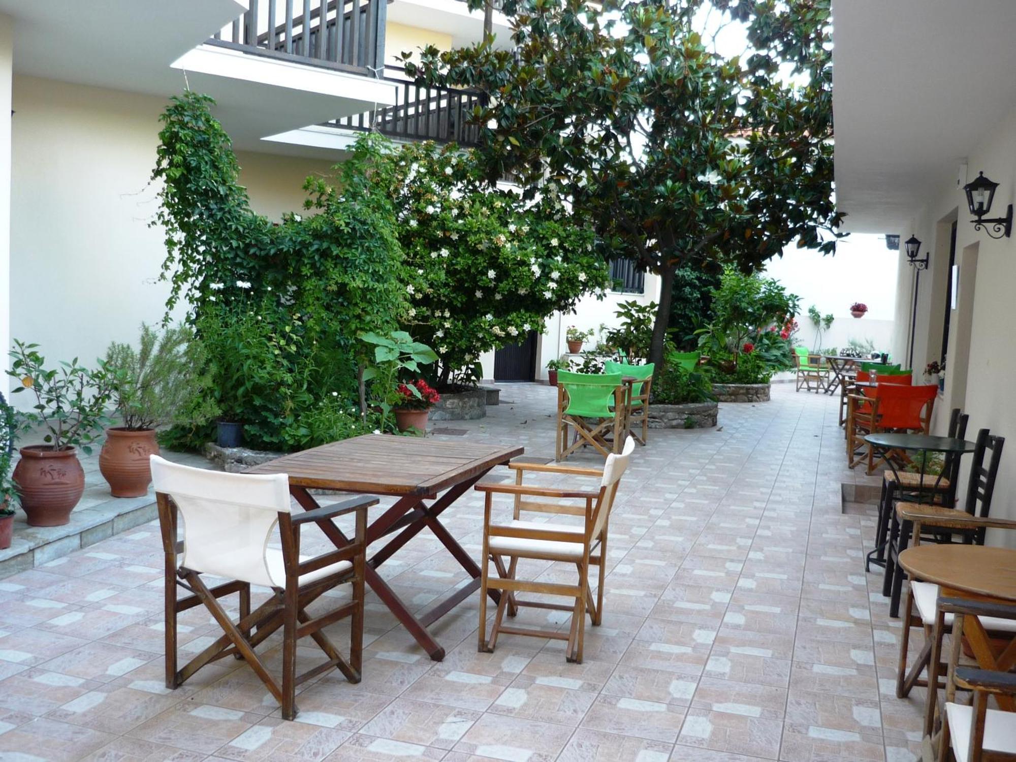 Hotel Votsala Chorefton Extérieur photo