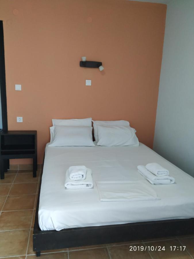 Hotel Votsala Chorefton Extérieur photo